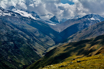 Fototapeta premium high mountain landscape