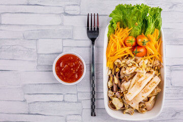 Fried squid with garlic