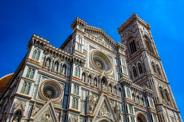 It's Il Duomo di Firenze (Basilica of Saint Mary of the Flower), the main church of Florence, Italy.