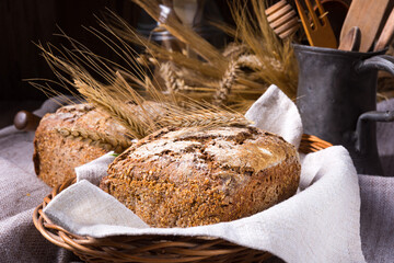 Delicious and healthy homemade wholemeal bread - obrazy, fototapety, plakaty