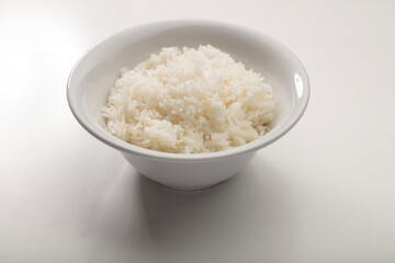arroz blanco bol,  sobre  fondo blanco. white rice bowl, on white background