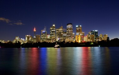 Fototapeta na wymiar Panoramic view of Sydney skyline at night, Australia 