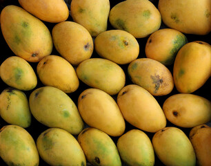 mango fruit on market stall