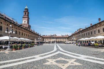 Panoramic view of the Ducale square in Vigevano