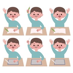 ノートとタブレット端末で学習する男の子セット