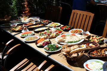 Serpme Kahvalti - Türkischer Frühstück