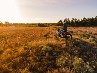 Enduro bike rider