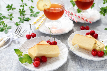 チーズテリーヌ　さくらんぼ
