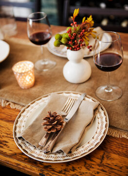 Autumn table setting