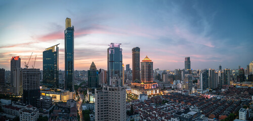 Fototapeta premium city skyline in shanghai china
