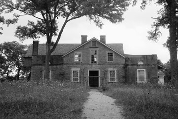 old abandoned house