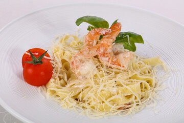 Italian pasta Linguini with prawns