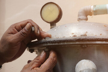 Maintenance of water filters according to usage period.