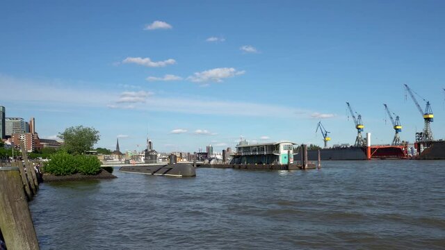 Elbe in Hamburg - Russian Submarine Museum