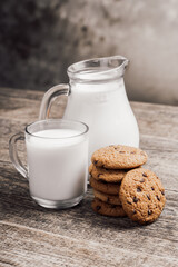 fresh healthy milk and cookies
