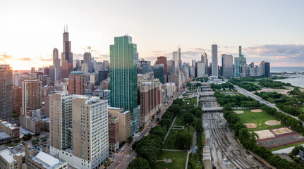 Fototapeta na wymiar Chicago skyline north Side-NorthSide02