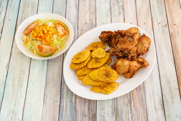 Dominican dish of pica chicken
