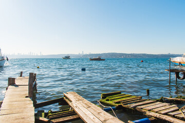 Obraz premium Istanbul Bosphorus, Istanbul Bosphorus view from the fishing dock. Old wooden fishing ramp or jetty