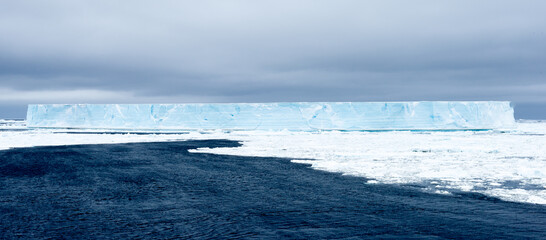 Landcape of the ice formations of Antarctica