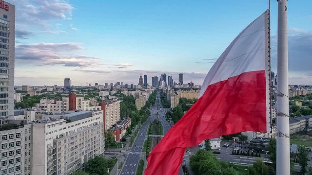 Warszawa - flaga Polski