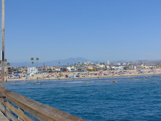 Fototapeta na wymiar Newport Beach, CA Pier