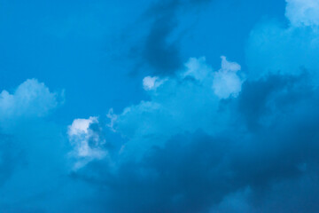 Fototapeta na wymiar Cloudy Blue Sky