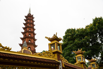 Fototapeta na wymiar Tall tower of Tran Quoc Pagoda Hanoi, Vietnam