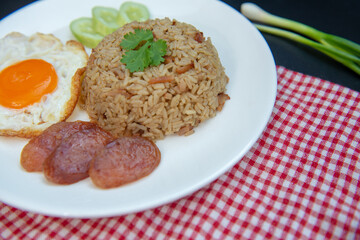 Thai food, Brown rice fried with pork
