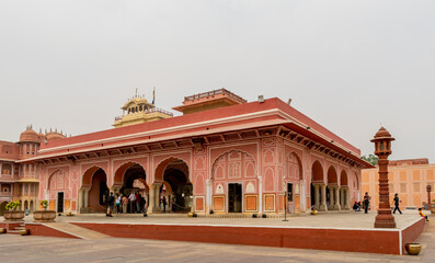 Fototapeta na wymiar Jaipur, Rajasthan, India; Feb, 2020 : architecture of the City Palace, Jaipur, Rajasthan, India