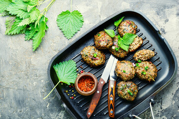 Meat cutlets with nettles.