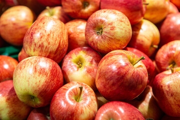Fototapeta na wymiar A pile of red apples.