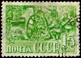 RUSSIA - CIRCA 1941: stamp printed by Russia, shows Soldiers with Cannon, circa 1941