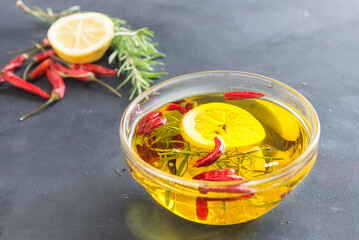 Oil of olive with lemon and rosemary