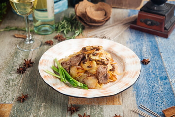 Home-style roasted potatoes with beef  mushrooms