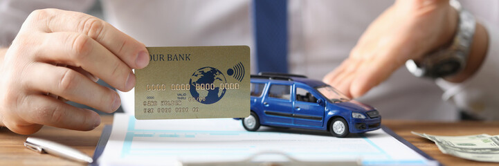 Agent offers to buy car credit card and clearance. Purchase and registration vehicle. Execution...