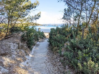 Île de Porquerolles à Hyères, calanques rocher et belle plage de sable blanc, plus bel endroit...