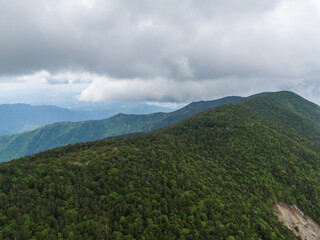 日本百名山、恵那山の美しい稜線
