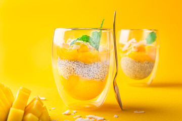Mango Chia Pudding