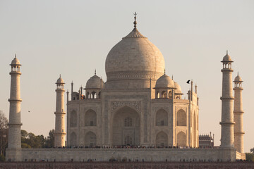 Taj Mahal, Agra, India. bij zonsondergang