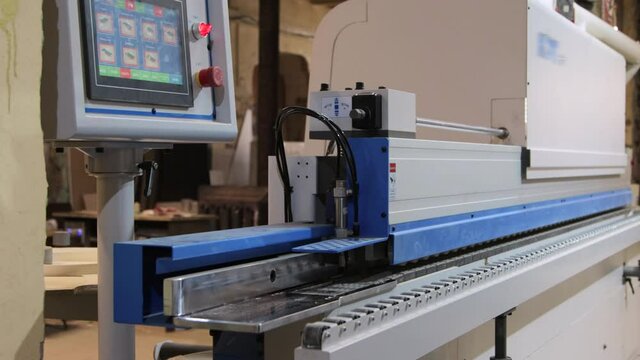 An edgebanding machine in workshop