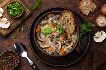 Mushroom and barley soup