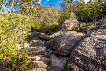 Fototapeta na wymiar Hiking paths in the Grampians National Park in Victoria, Australia.