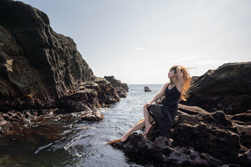 ドレスを着た女性