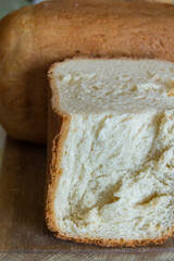 Freshly baked bread was baked at home in a bread maker
