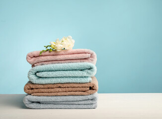 Fototapeta na wymiar Clean and fresh bath towels