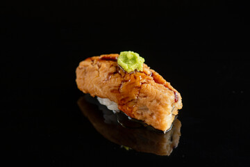 伝統的な寿司屋で食べる穴子、寿司