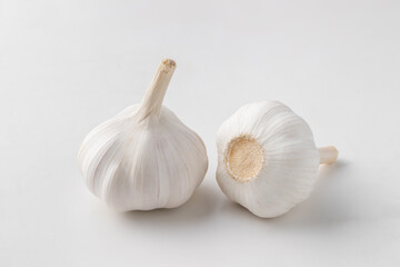 Obraz na płótnie Canvas Garlic isolated on white background.