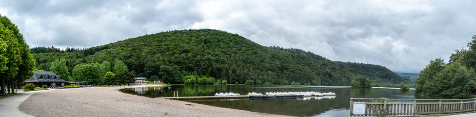 plage du lac Chambon