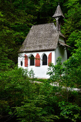 Fototapeta na wymiar Kapelle im Wald