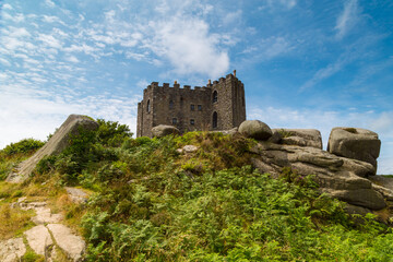 Fototapeta na wymiar castle at carn brea near redruth cornwall uk 